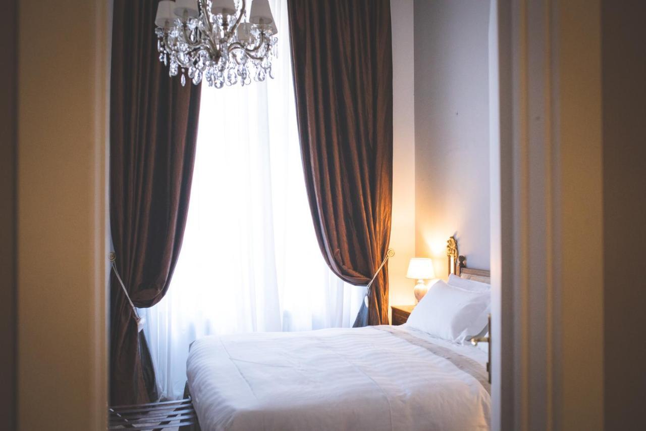 Arnaboldi Palace Bed & Breakfast